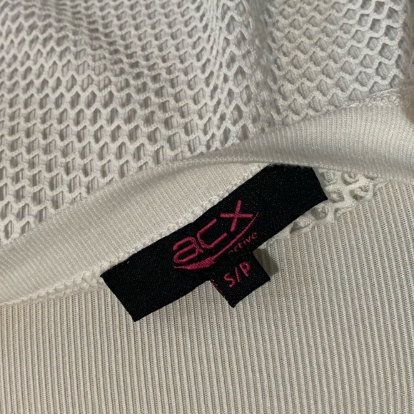 White mesh crew neck - Picture 3 of 3